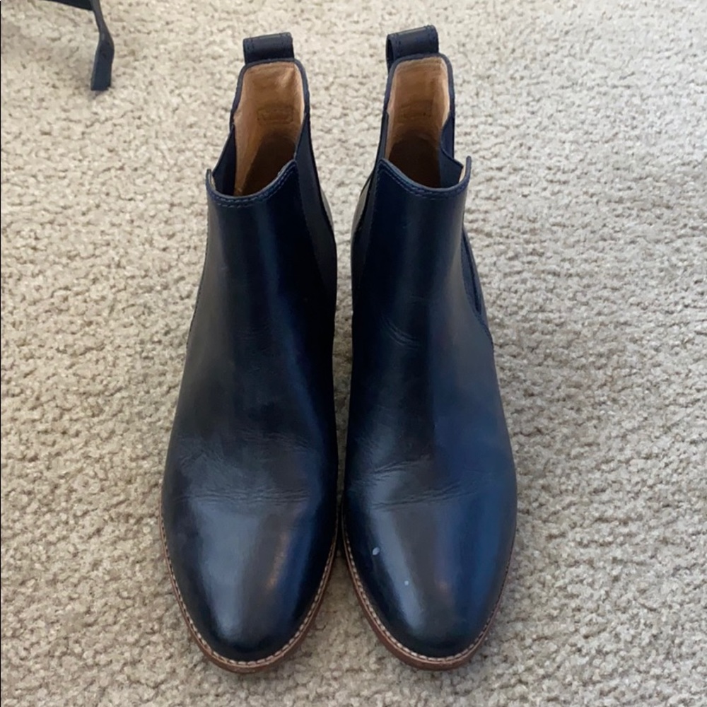 Black madewell booties size 7.5.